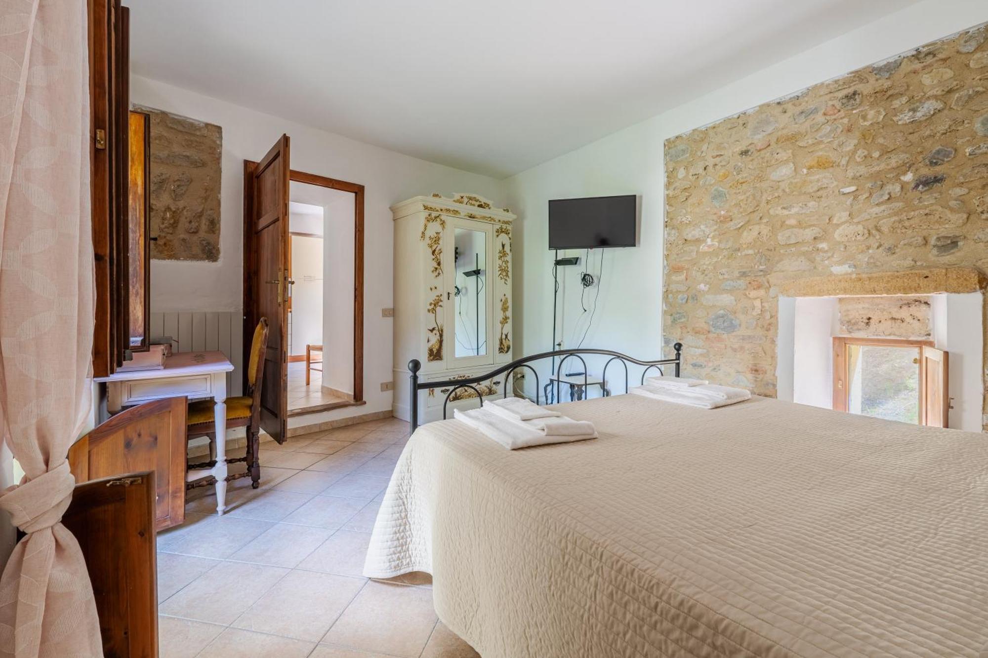 Molino Del Prato Apartment Volterra Exterior foto